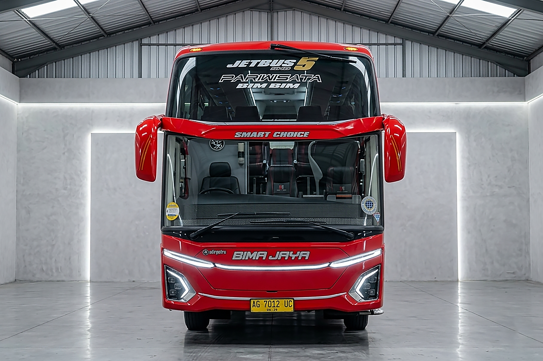 Big Bus Jetbus 5 kapasitas 50 kursi